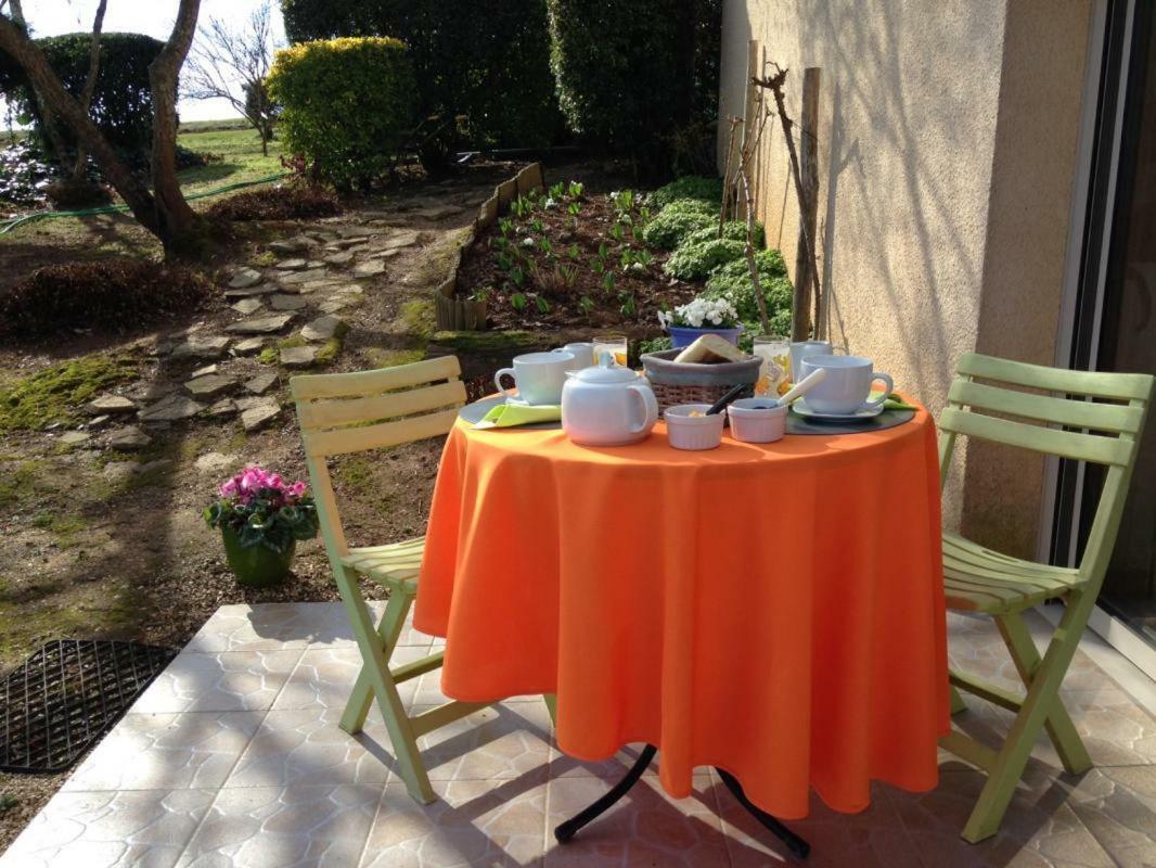 Chez Annie Guest House Saint-Avit-Riviere Bagian luar foto